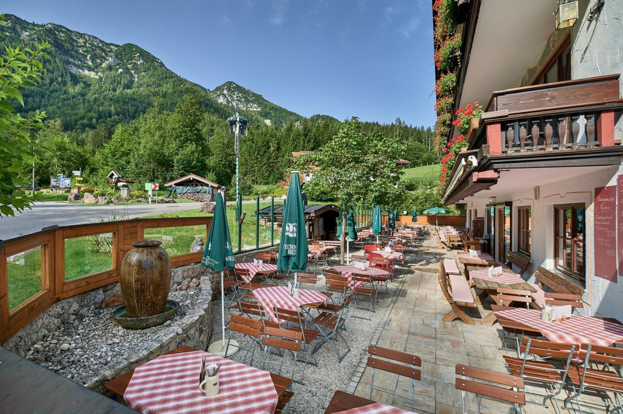 Aktivhotel & Gasthof Schmelz: Alpine Wellness Retreat in Inzell Exterior photo